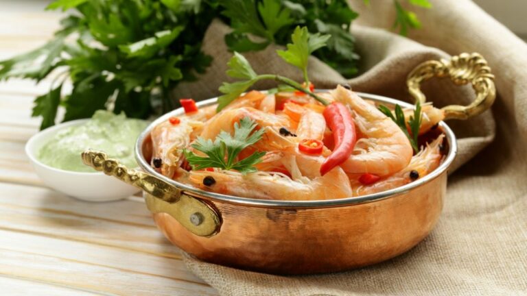 Czy naczynia miedziane są zdrowe – fakty, korzyści i ryzyka